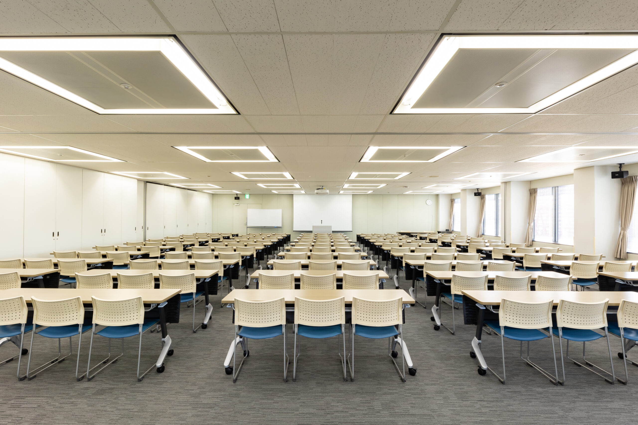 UMEDA CENTER BUILDING / CRYSTAL HALL / White Hall / Conference Room-Slider image⑥